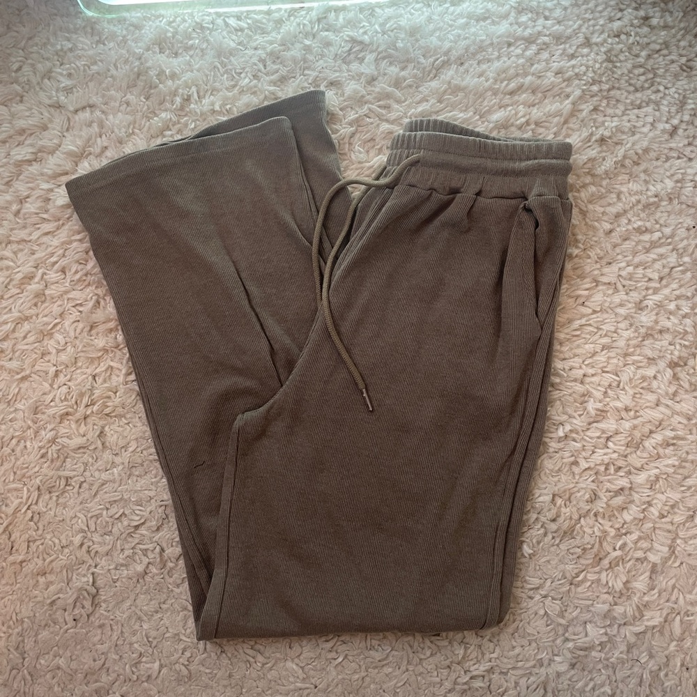 Dress Forum Mocha Straight Leg Lounge Pants